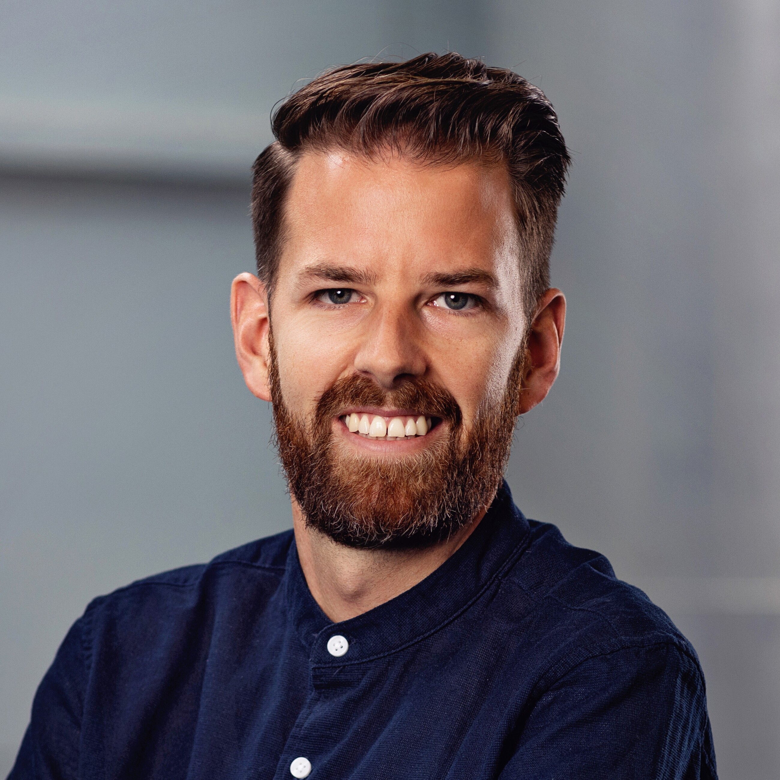 <p>Benjamin Holenstein<br />Betrieb<br />seit 2025</p>